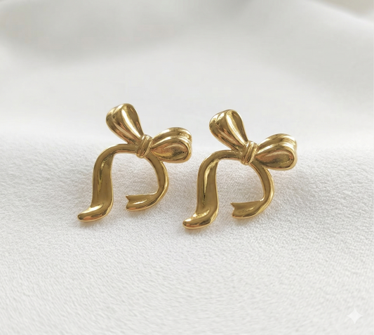 Chunky Gold Hoop Earrings | Stainless Steel, Tarnish-Free Everyday Statement Jewelry.